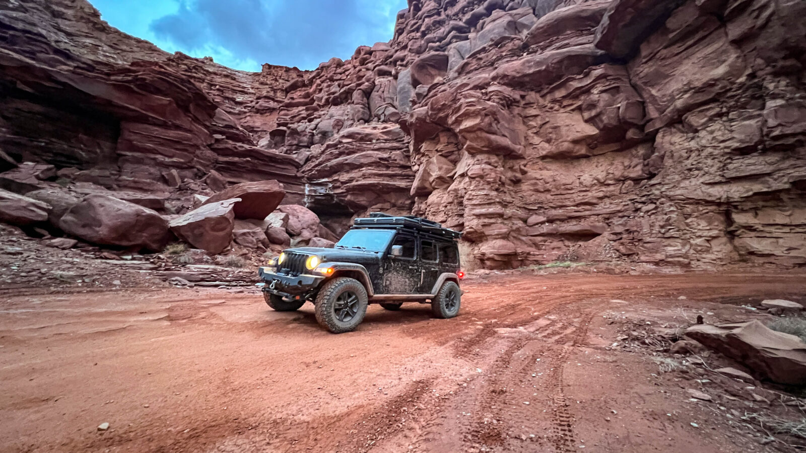 Jeep wrangler in a rocky canyon